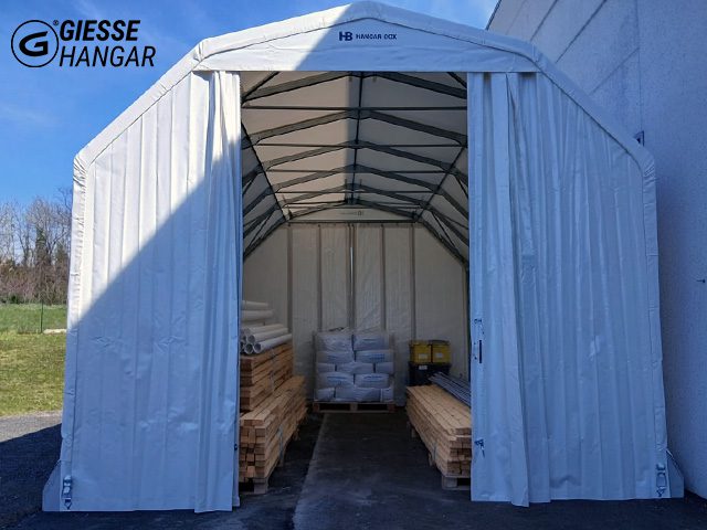 Coperture Mobili in Lombardia: Protezione Immediata con HANGAR BOX® per il Settore Outdoor
